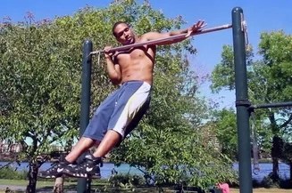 main-qimg-ba1e0024d95d57d9256040a748b0d6fa